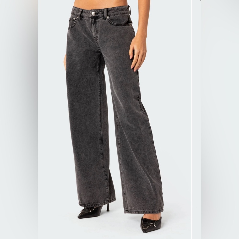 Edikted! Raelynn washed low rise jeans, black, size Small